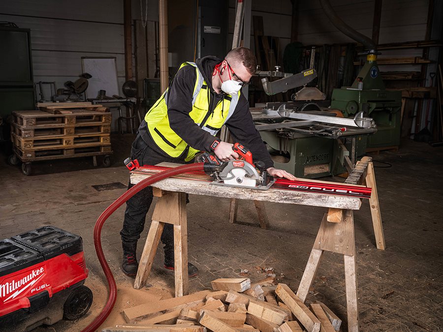 売り切れ必至！ Introduces MILWAUKEE® the their to Saw Circular Newest マジック：ザ・ギャザリング